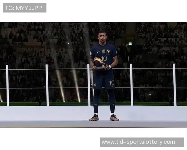 姆巴佩：这是我第一次获得欧洲金靴奖，希望明年还能再拿奖